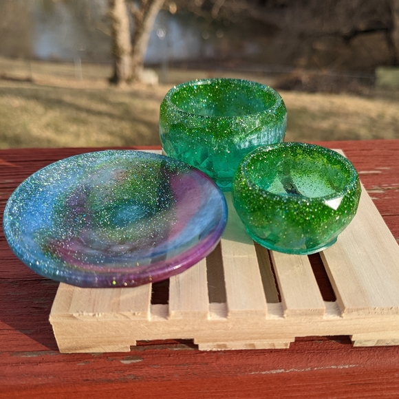 Tiny Resin Bowls Set Cute Adorable Gift Handmade Resin Art Tiny Saucer Plate - Picture 5 of 8